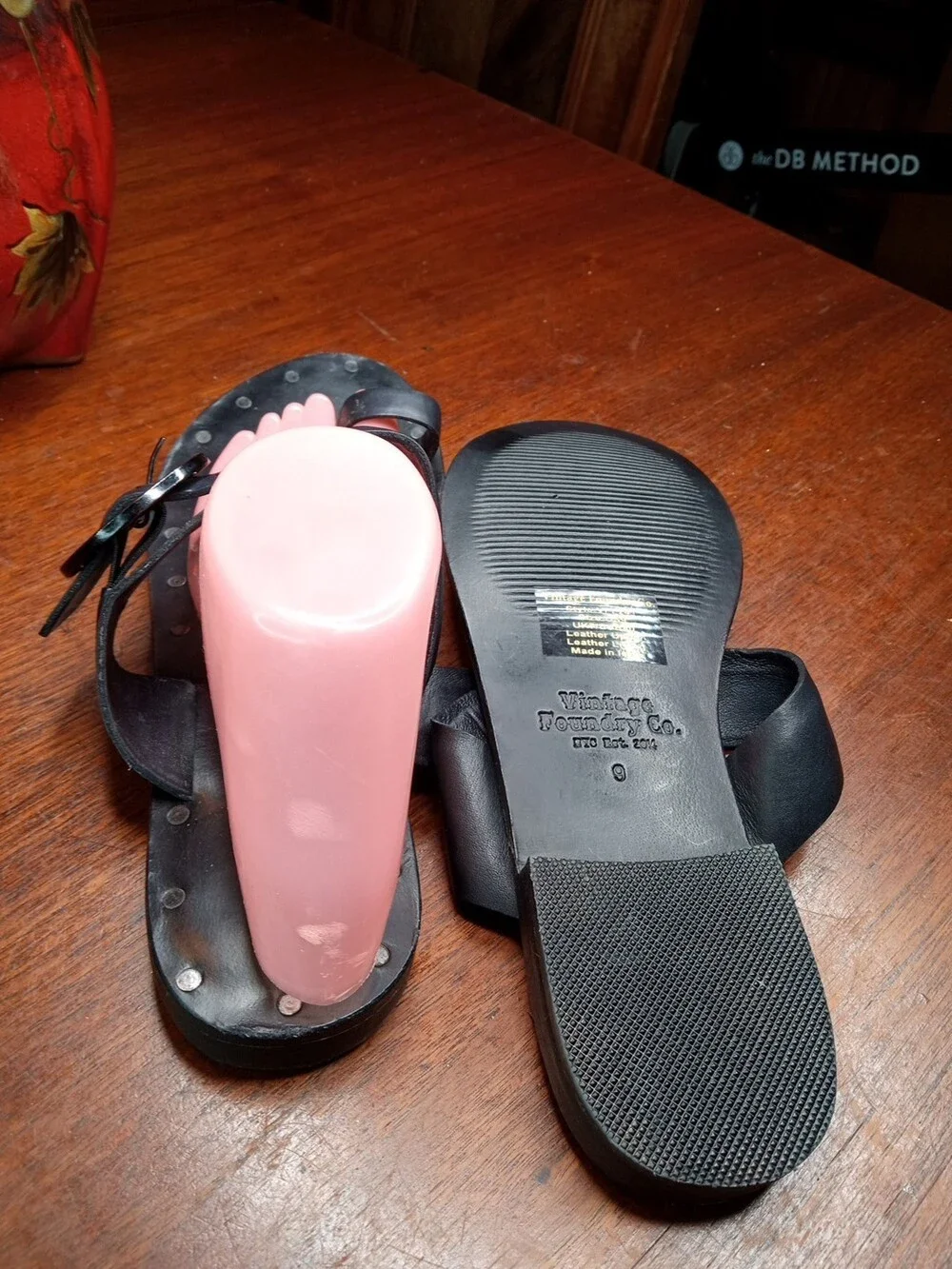 Vintage Foundry Co. VFL241 Women’s Black Indian Sandal • India • Sz 9 Est 2014
